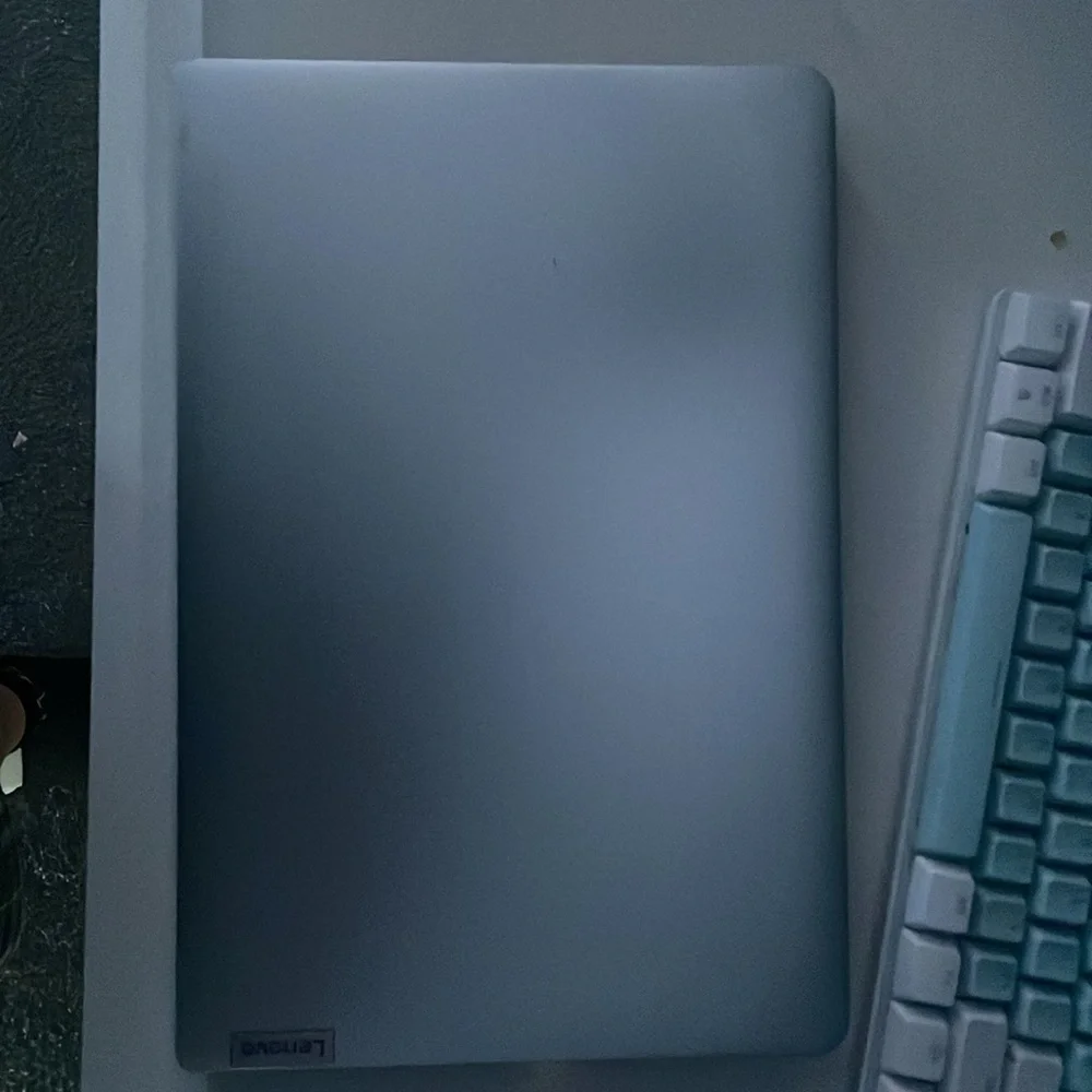 Lenovo laptop windows 11